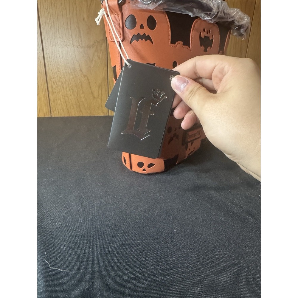 loungefly jack-o'-lantern glow crossbody bag NWT - Picture 2 of 9